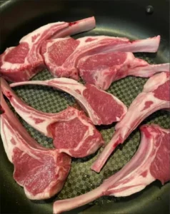 Thick-cut, tender baby lamb tomahawks from Inner Mongolia. 3KG frozen bone-in pack, no additives. Clean, milky-fresh flavour. U.S.-wide cold-chain delivery photo review