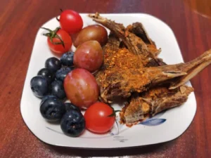 Thick-cut, tender baby lamb tomahawks from Inner Mongolia. 3KG frozen bone-in pack, no additives. Clean, milky-fresh flavour. U.S.-wide cold-chain delivery photo review