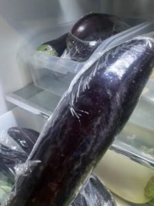 🍆Fresh Organic Eggplant (Approx. 250g) – U.S.-Ready Version photo review