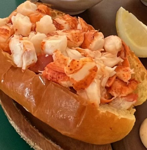 🦞 Premium Lobster Roll – Fresh, Tender Lobster Meat on a Soft Bun | 6 Pack photo review