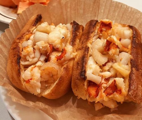🦞 Premium Lobster Roll – Fresh, Tender Lobster Meat on a Soft Bun | 6 Pack photo review